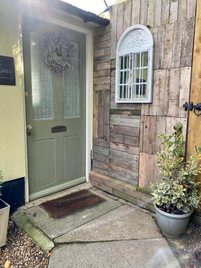 Little Limes An Adorable Little Suffolk Getaway With Outside Space Near Woodbridge Eyke Exterior foto